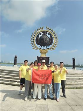 61bd6fb6c8b6f9044a443c17b836a7c7.jpg 61bd6fb6c8b6f9044a443c17b836a7c7.jpg