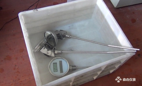 防水电子温度计