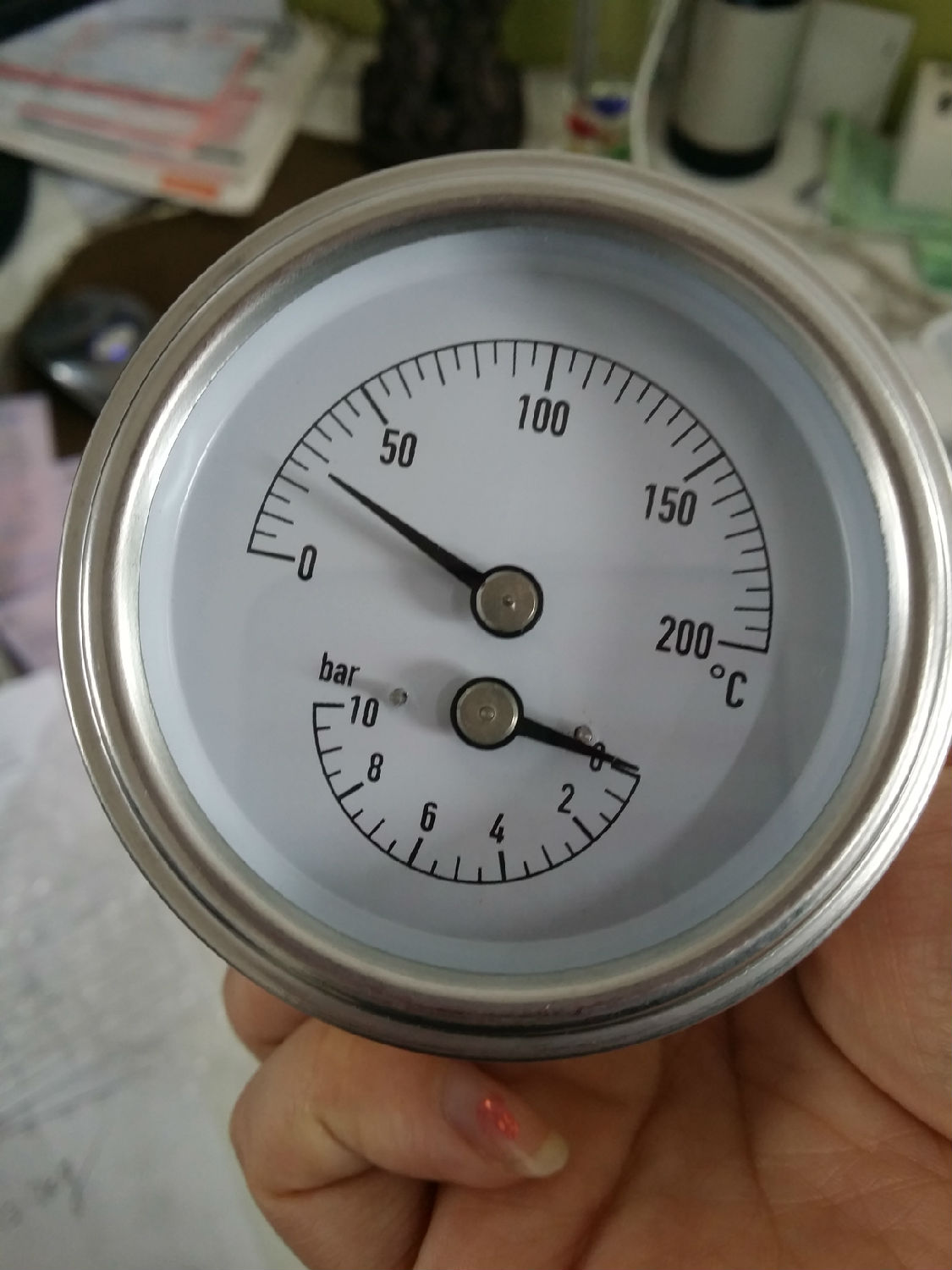 压力温度一体表工作原理的相关介绍