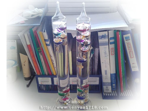 伽利略温度计小球浮沉的奥秘