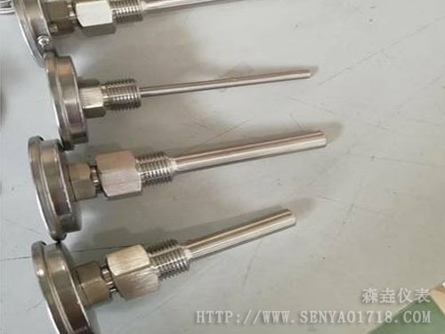 双金属温度计与套管怎么接？