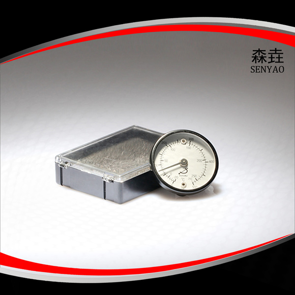 双磁铁温度计如何使用？